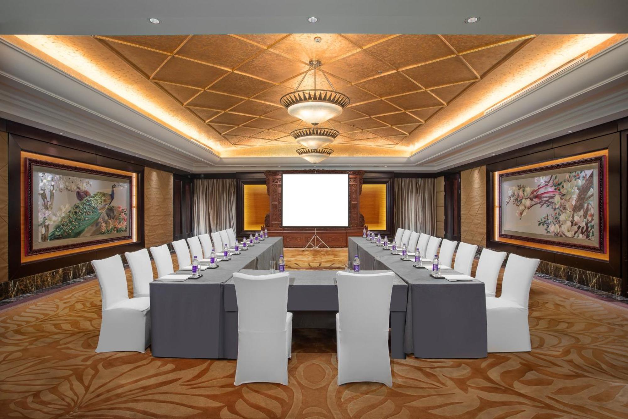 Crowne Plaza Tianjin Binhai Center By Ihg Экстерьер фото