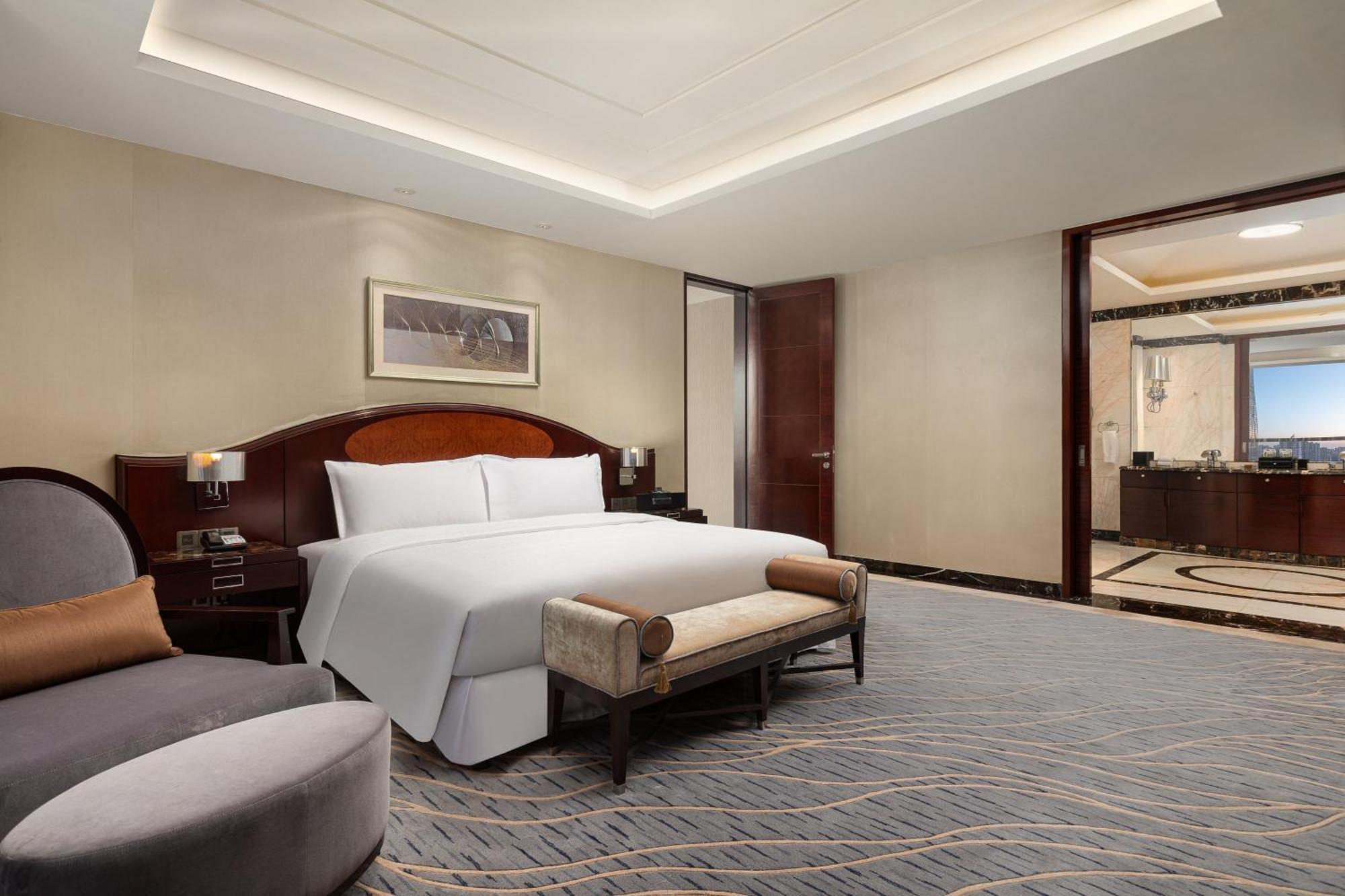 Crowne Plaza Tianjin Binhai Center By Ihg Экстерьер фото