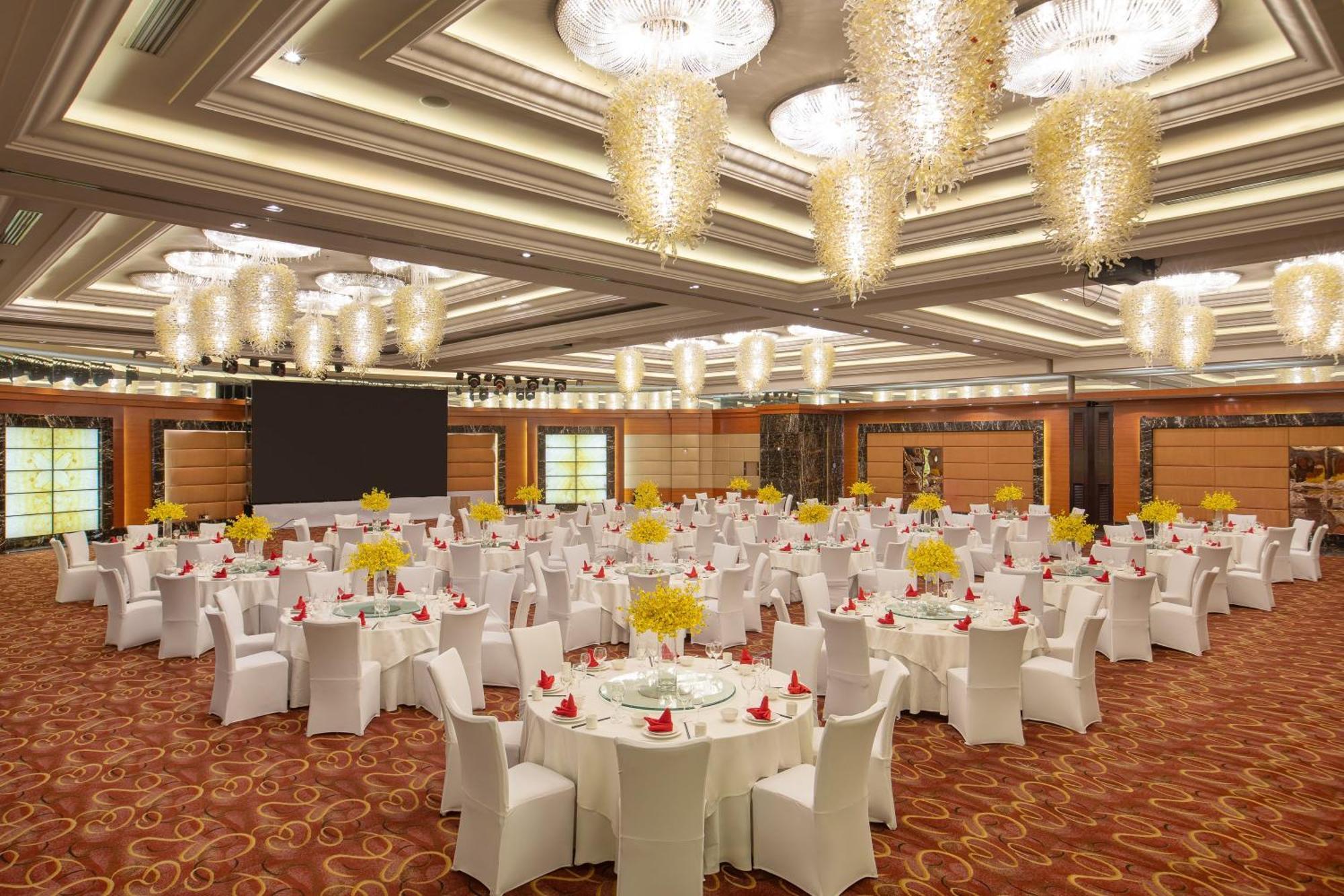 Crowne Plaza Tianjin Binhai Center By Ihg Экстерьер фото